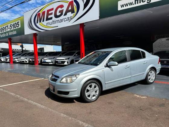 CHEVROLET VECTRA 2.0 MPFI ELEGANCE 8V FLEX 4P MANUAL